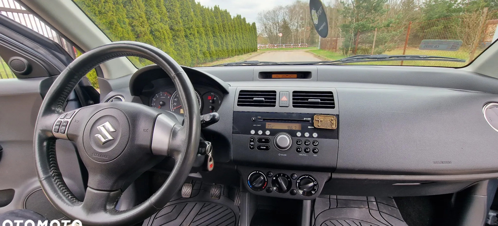 Suzuki Swift cena 11900 przebieg: 173798, rok produkcji 2007 z Toruń małe 781